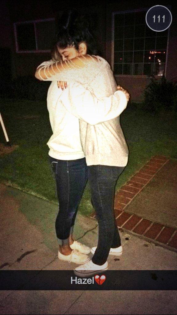 haazzeelnutt's tweet image. Our goodbye😭💚💛👌 #orgeon #ducks
