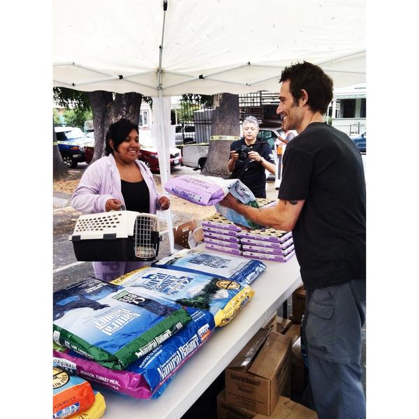 Thanks to @michaelvartan for helping out at our #petsforlife event in LA!