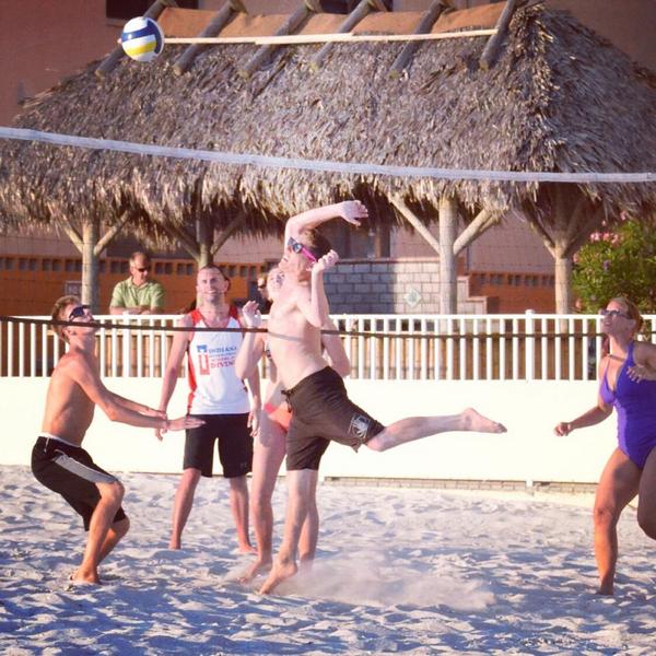 IISDiving's tweet image. Probably my favorite picture of Coach David! #flawlessform