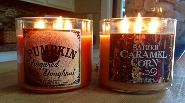 I wish my house could always smell like fall... and doughnuts. 🍁🍂🍩 #candleobsession #pumpkin #basicbitch