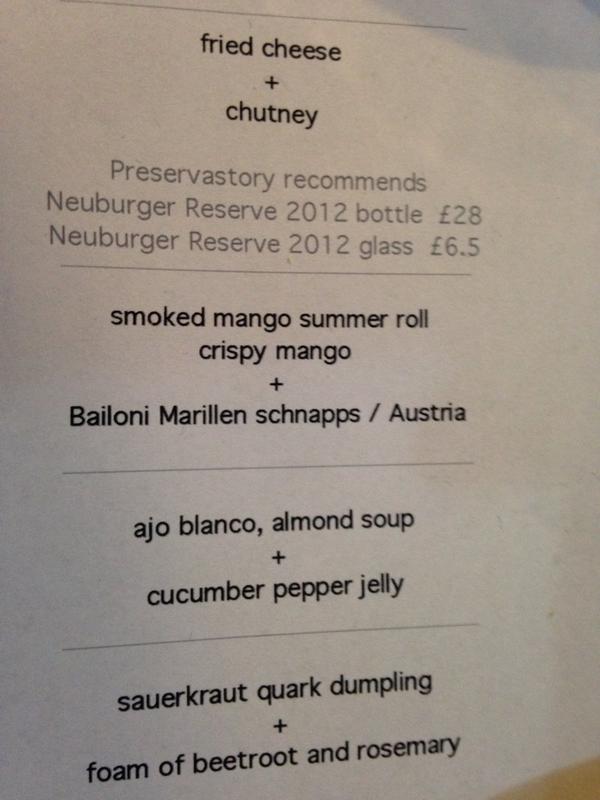 preservastory's tweet photo. Now having smoked mango summer roll http://t.co/frdTj8opAW