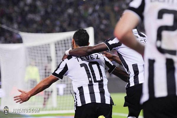 KonstaHN's tweet photo. Anda encendido el apache!!! Te pinches AMO TEVEZ 🙌🙌 http://t.co/yR2er7SKlU