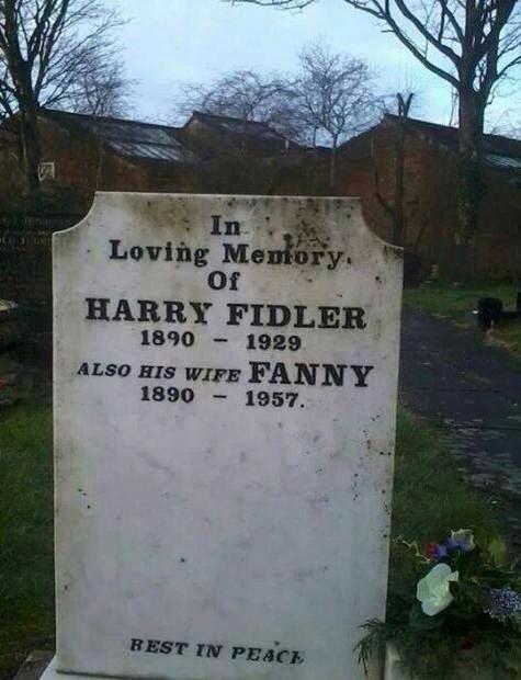 GoJoell's tweet photo. @TheLadBible #inlovingmemorylad http://t.co/2sxVDwCwiq