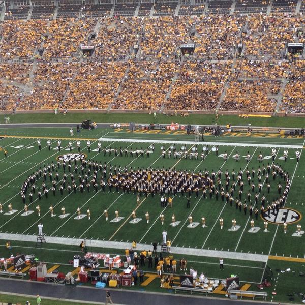 Mizzou's tweet photo. Loved the show @MarchingMizzou! http://t.co/YJgSL5AePU
