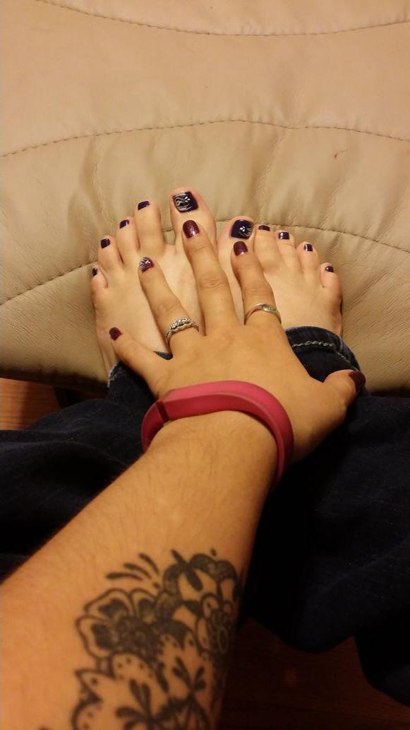 DomMaggiePotter's tweet photo. Who wants to be responsible for this beautiful happening? Message me#findom #paypig#nailtime #salon #tribute #spoilme http://t.co/UwMqNjEclP