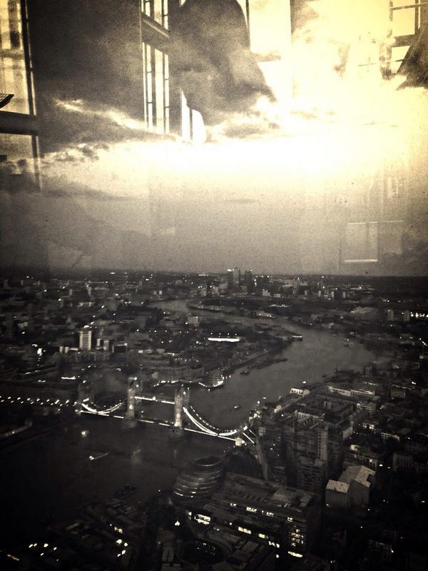 HLorTDK's tweet image. @shardview @13AK13 #London through the eyes of love