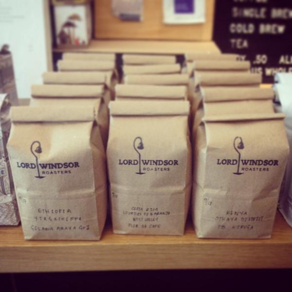 LACoffeeClub's tweet image. Stoked to see our friends @lordwindsorroasters from long beach on bar @cogcoffee #supportlocalroasters