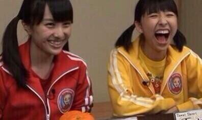 AnmitsuPrincess's tweet photo. おはようございます！最近寒いね。朝起きたら布団から出たくない衝動に（笑）さて、今日は買い物に行ってくるね！楽しみ。そして、久しぶりにツインにしてみました！いや〜、髪伸びたなって思う（笑）って事で、今日も一緒にレッツももクロちゃーん！ http://t.co/aFqAdsMEAx