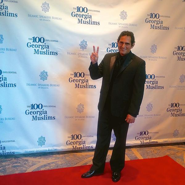 MalekJandali's tweet photo. A big THANK YOU #ISBATL for this honor and congrats to all the amazing #100GAMuslims Honorees #Atlanta #GA ♪ ♫ ☮ ♥ http://t.co/Nu24aVkjnM