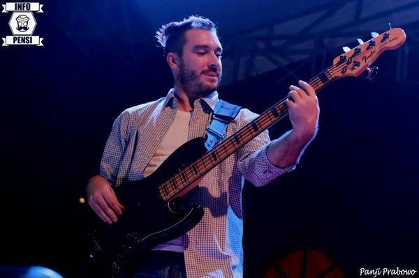 Pict by <a href="/VanjiPrabowo/">Panji Prabowo</a> | kak jono <a href="/nyep_nyep/">Jono Armstrong</a> <a href="/GBluesShelter/">GBluesShelter</a> live at <a href="/TMCup2014/">Tirta Marta Cup 2014</a>