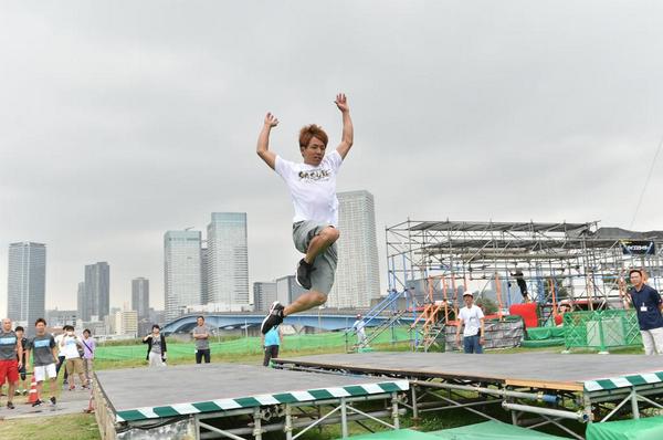 Sasuke Park In豊洲 ロングジャンプ 飛び方が同じ人 利き足が同じ人 まちまち Http T Co Nh9uuxmwpu