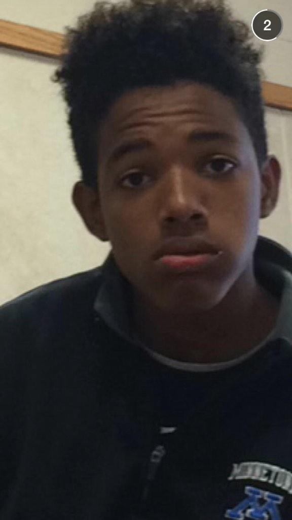 alivingston45's tweet photo. When bae doesn't like you back @NemoMont #poornemo #prayfornemo http://t.co/i6XatR8yiD