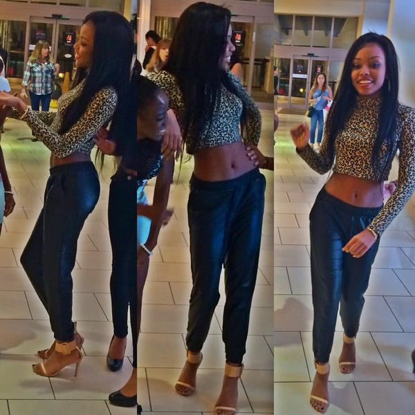 TreySongzFC's tweet photo. Off guards are always the best👑😛🎉 http://t.co/rCVoVMt0Ta