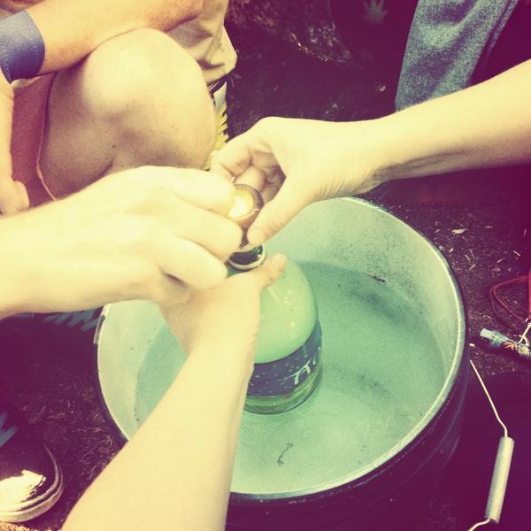 brokenbowls's tweet image. a little homemade gravity bong action 💨💨💨 #saturdaze #bcbud #safetyfirstthenteamwork