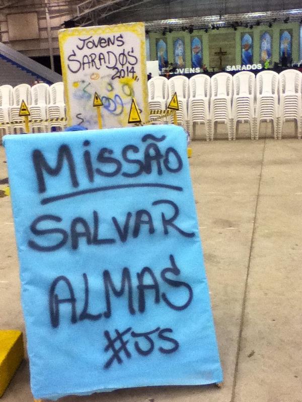 ax_cn's tweet photo. Dou graças ao Senhor porque Ele é bom e eterna a sua Misericordia! #CompromissoJS #JovensSarados #JS #JS2014 http://t.co/OoSleoxTJ2
