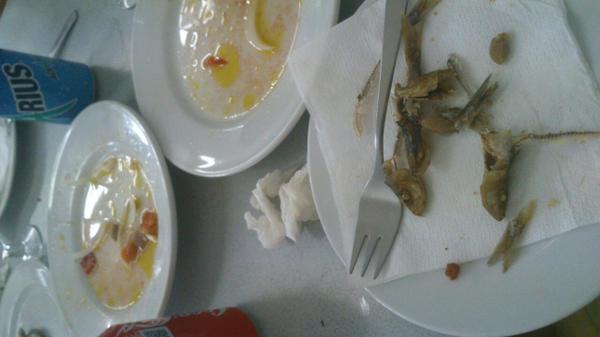 somdelhospi's tweet image. Tomàquets, pinxos i sardines #lightbreakfast #previa #hospi #saludos