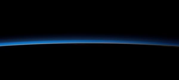 My most simple photograph. And yet it shows humankind's most precious thing. #BlueDot