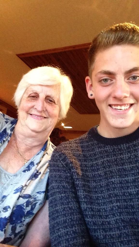 JamieThornton13's tweet image. Yes nan👊