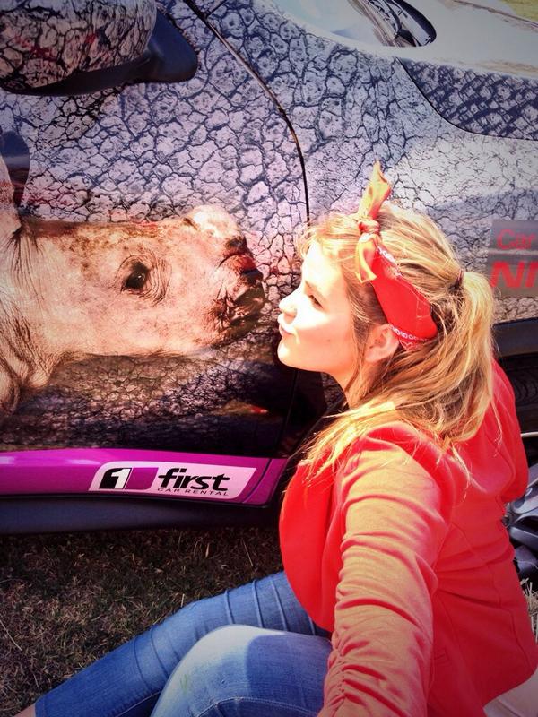 berni205's tweet photo. #Rhinos1st Dont you dare take our horn!! Rhino Race 2014, for the love of our beautiful animals ❤️ http://t.co/T9cHuFtuXt