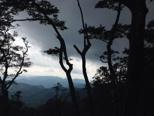 mintfuji3's tweet photo. 天気悪かった。降らなかったけど。 http://t.co/mRip7j5ECa