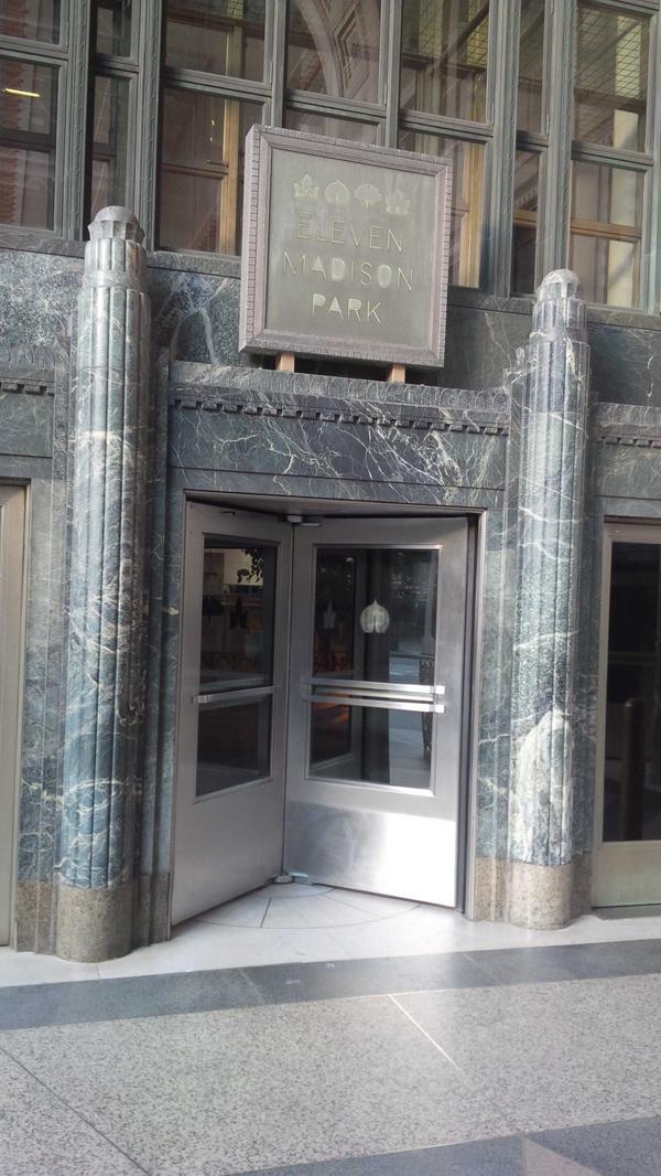 jaminsolstice's tweet image. Dinner at Eleven Madison Park tonight with @JTrittenbach