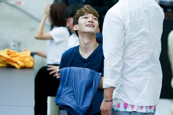 Layful1007's tweet image. #HappyChenDay 생일 축하해요♥ 항상 행복한 일만 가득하길   
cfile24.uf.tistory.com/original/24538… 
cfile4.uf.tistory.com/original/214A9…
cfile24.uf.tistory.com/original/234A6…