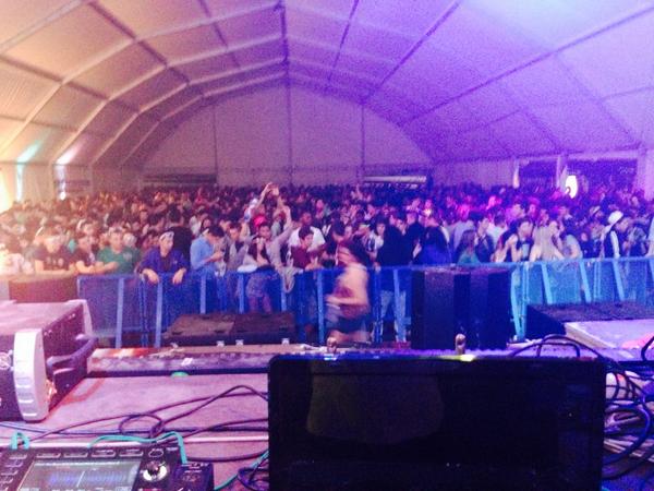 InternacEventos's tweet photo. @SuperMartXeWT en Monzón @hugosanchezmad @EDMSpain_ @AceBoyDeejay http://t.co/MBjTcpSL0X