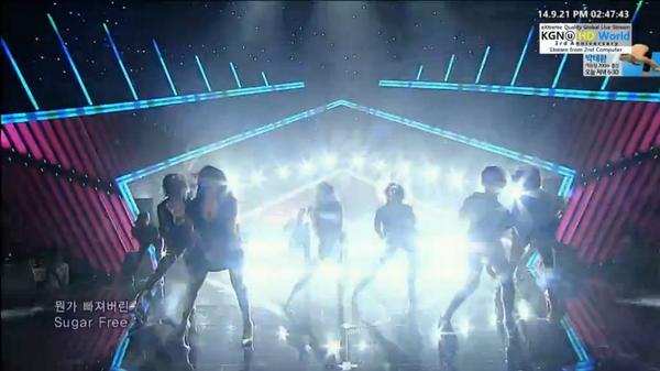 Jingtato's tweet photo. T-ara's SugarFree performance on Inkigayo 21/09/14
#티아라 . #슈가프리 http://t.co/Hfex0iqOND