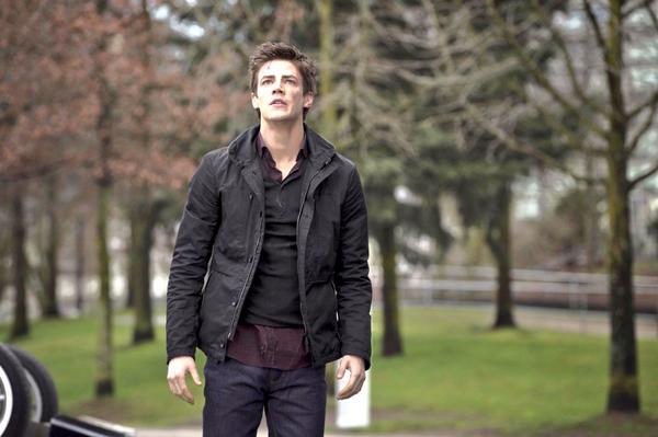 CWTheFlashINDO's tweet photo. The Flash 1x01 Stills http://t.co/9Etd8gCMta