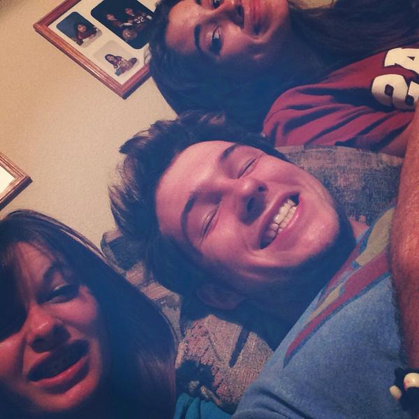 sassass_kass's tweet photo. My favorite people #threemansquad http://t.co/Vml9FlNRik