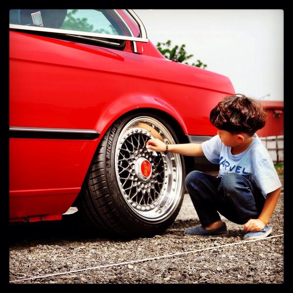 BMW E30 | F3ver tweet media