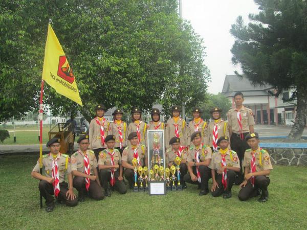 PramukaPraya's tweet photo. Juara umum GPTD 2014 @03_04Bhara http://t.co/b7uJLokFbF