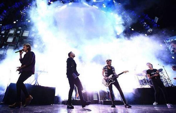 1DDailyReport's tweet image. Les boys au IHeartRadio Music Festival cette nuit #32 -L