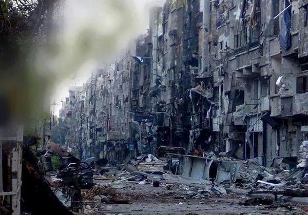 Sig Yok على تويتر 近未来sf映画の廃墟シーンではありません シリアのダマスカス近郊にあるパレスチナ人難民キャンプの風景です Rt Khaledbeydoun Yarmouk Refugee Camp 000 Palestinians Http T Co 6pgso3o1qx Sig Yok على تويتر 近未来sf映画の廃墟シーンではありません シリアのダマスカス近郊にあるパレスチナ人難民キャンプの風景です Rt Khaledbeydoun Yarmouk Refugee Camp 000 Palestinians Http T Co 6pgso3o1qx