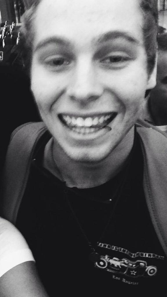 overdose5sos's tweet photo. http://t.co/0KqMHlS3Kh