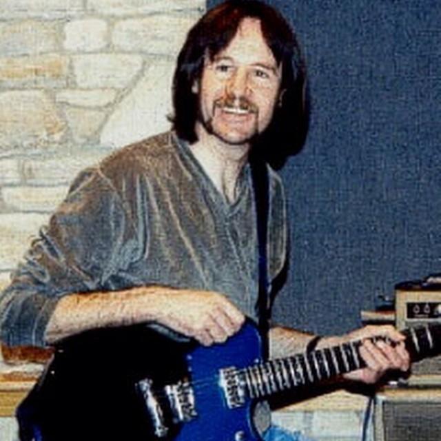  Happy Birthday, Dave Gregory!     