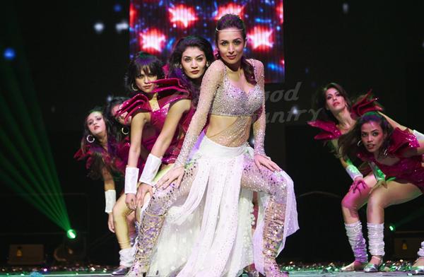 Actress #Malikaarorakhan set the stage on fire in Houston.