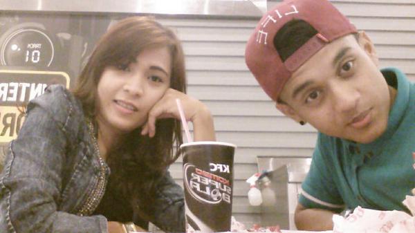 EchyBee's tweet photo. W/MyLovelyBoy :* http://t.co/Wj6yGwvCgC