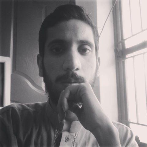 Farhan_Sadiq's tweet image. #selfie #thinkingthinking