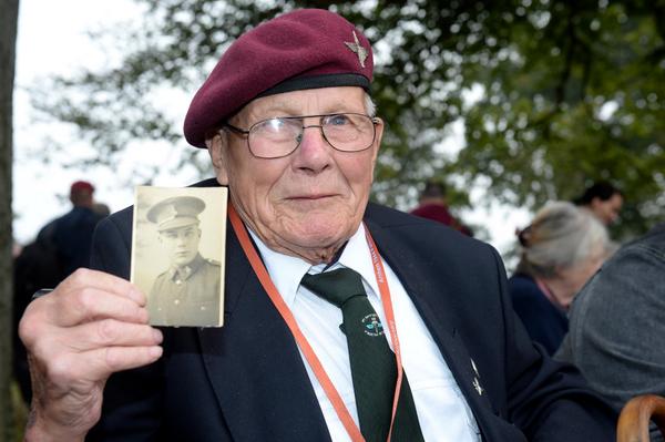 BritishArmy's tweet photo. Video report: http://t.co/7Bc99DaBgV Commemorations held in #Arnhem for bravery and sacrifices made 70 years ago http://t.co/yO3mPOEcqa