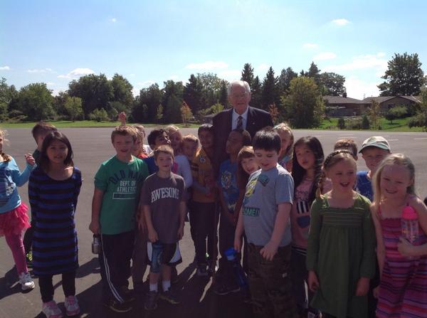 mrsblsclass's tweet photo. Celebrating Dr. Winegard's birthday on September 17th. http://t.co/uOrbC6VpiX