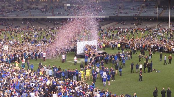 Timbo427's tweet photo. @FootscrayVFL @westernbulldogs awesome win today so happy for the boys #godogs http://t.co/x15ppWxUAK