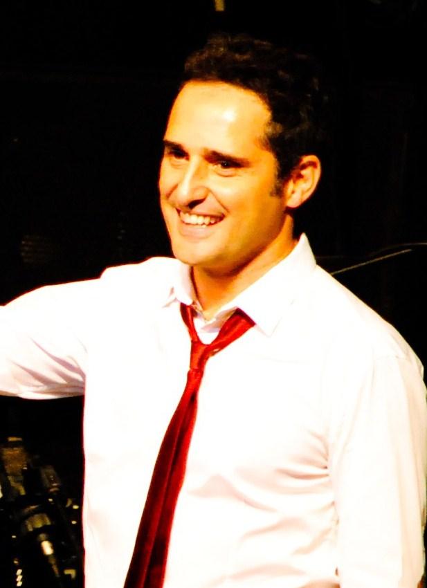 Happy 50th birthday, Jorge Drexler, great Uruguayan Oscar winning musician  "Al Otro Lado Del 