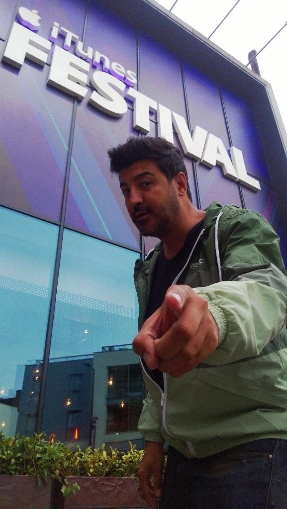 TonyAguilarOfi's tweet photo. HOY! 23h (h.a.C.) #iTunesFestivalEnLos40 desde Londres! Con @maroon5 @samsmithworld @Pharrell y más! Te apuntas? http://t.co/g0tpNIWgwK