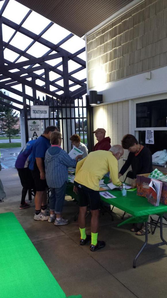Registration and check in for the #irish_hills #bicycle ride 2014