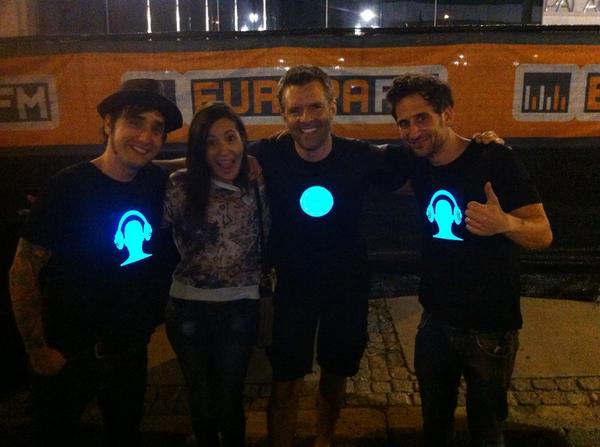 Saradabawww's tweet photo. Gracias también a nuestros #ledPartner @LedTWay #Merce14 @europa_fm http://t.co/8yalIZK4yi