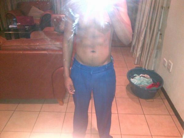 BLESSVXII's tweet image. But its time to go back to that summer body  -_-