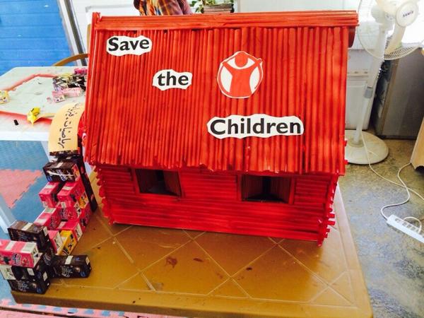 HumanitarianCat's tweet photo. #Syrian children in Jordan create a @savechildrenuk Child Friendly Space with recycled items :) via @SaveChildrenJOR http://t.co/IxDHVvJuS5