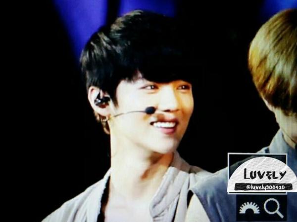 bosslu0420's tweet photo. [PREVIEW] 140921 EXO FROM. EXOPLANET #1 – THE LOST PLANET – in BEIJING DAY2 - Luhan http://t.co/1WsoLUOTob