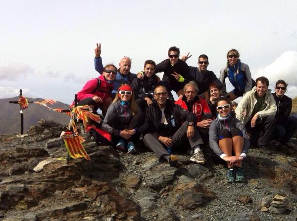 escolavallter's tweet photo. Ahir ja vam començar pretemporada! Som-hi! #escolastyle #xipdeneu @natsvila @elibc4 @jordillens @albalapedra http://t.co/e0uHXfvRsS